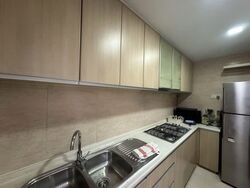 The Lakeshore (D22), Condominium #586722011